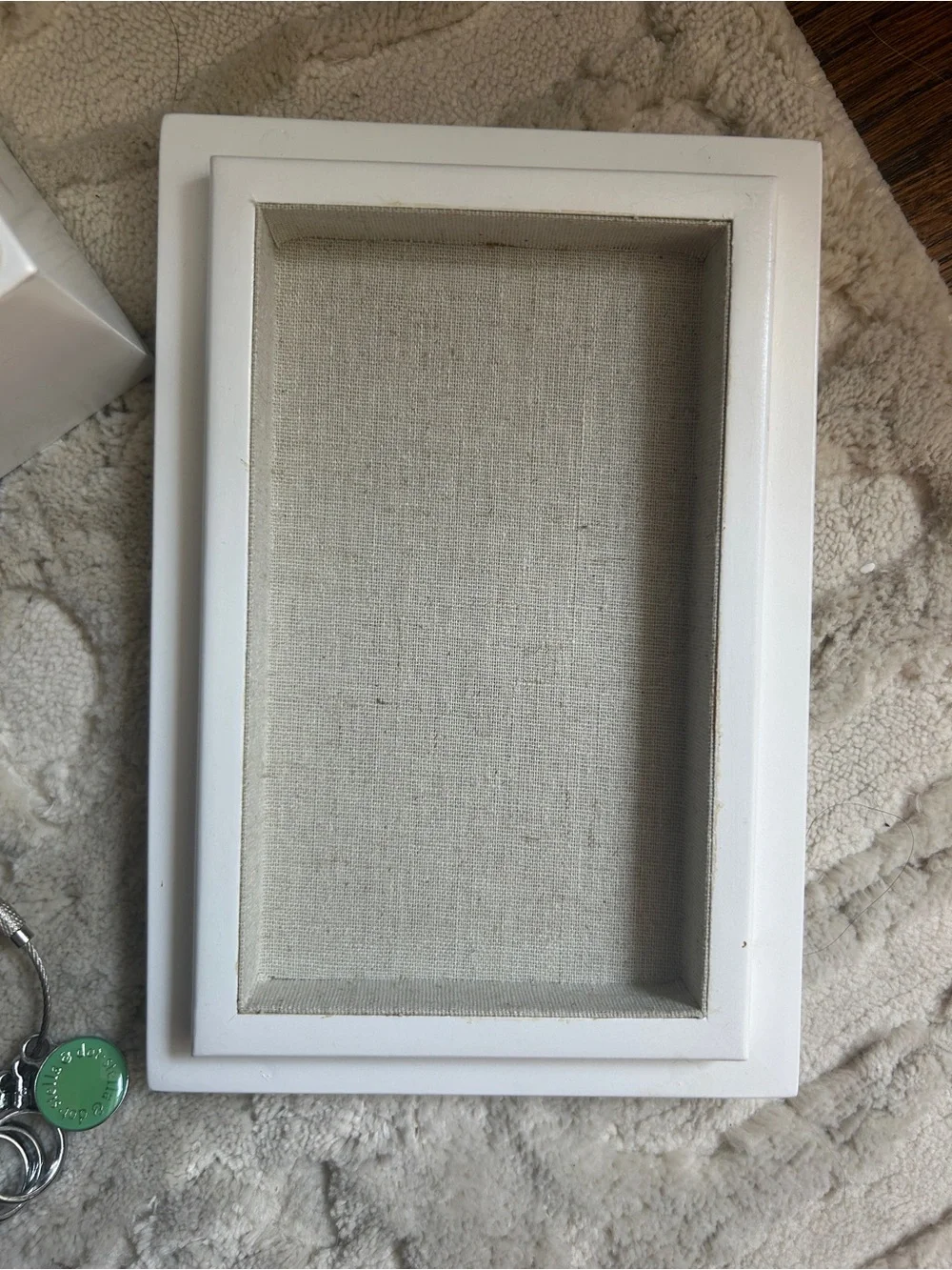 Stella & Dot White Jewelry Ring Box with ring sizers
